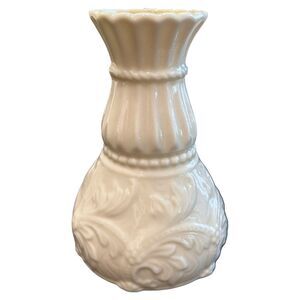 Vintage Belleek Ivory Porcelain Embossed Scroll Design Bud Vase ~ 6th Green Mark